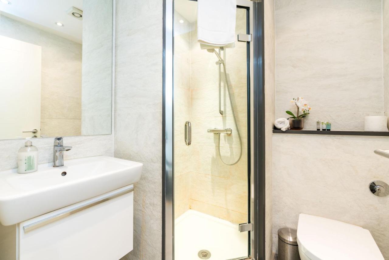 Amazing 2 Bedroom / Earls Court / Kensington Лондон Екстериор снимка